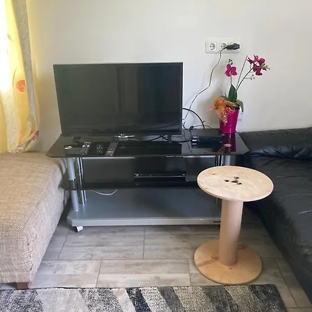 아파트 Selbst Check In 30 Zone Internet, Waschmaschine, Free Parkplatz *