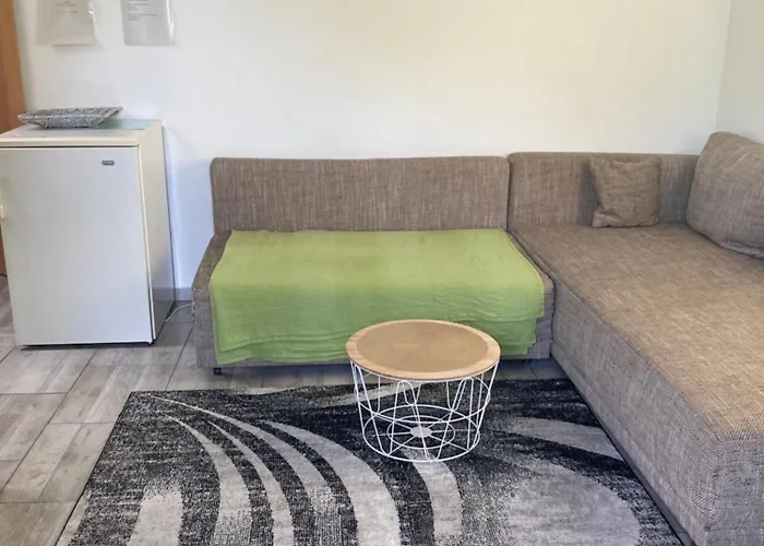 Appartement Selbst Check In 30 Zone Internet, Waschmaschine, Free Parkplatz Duisburg