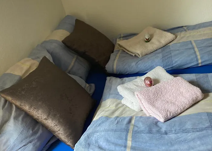 Selbst Check In 30 Zone Internet, Waschmaschine, Free Parkplatz * Duisburg